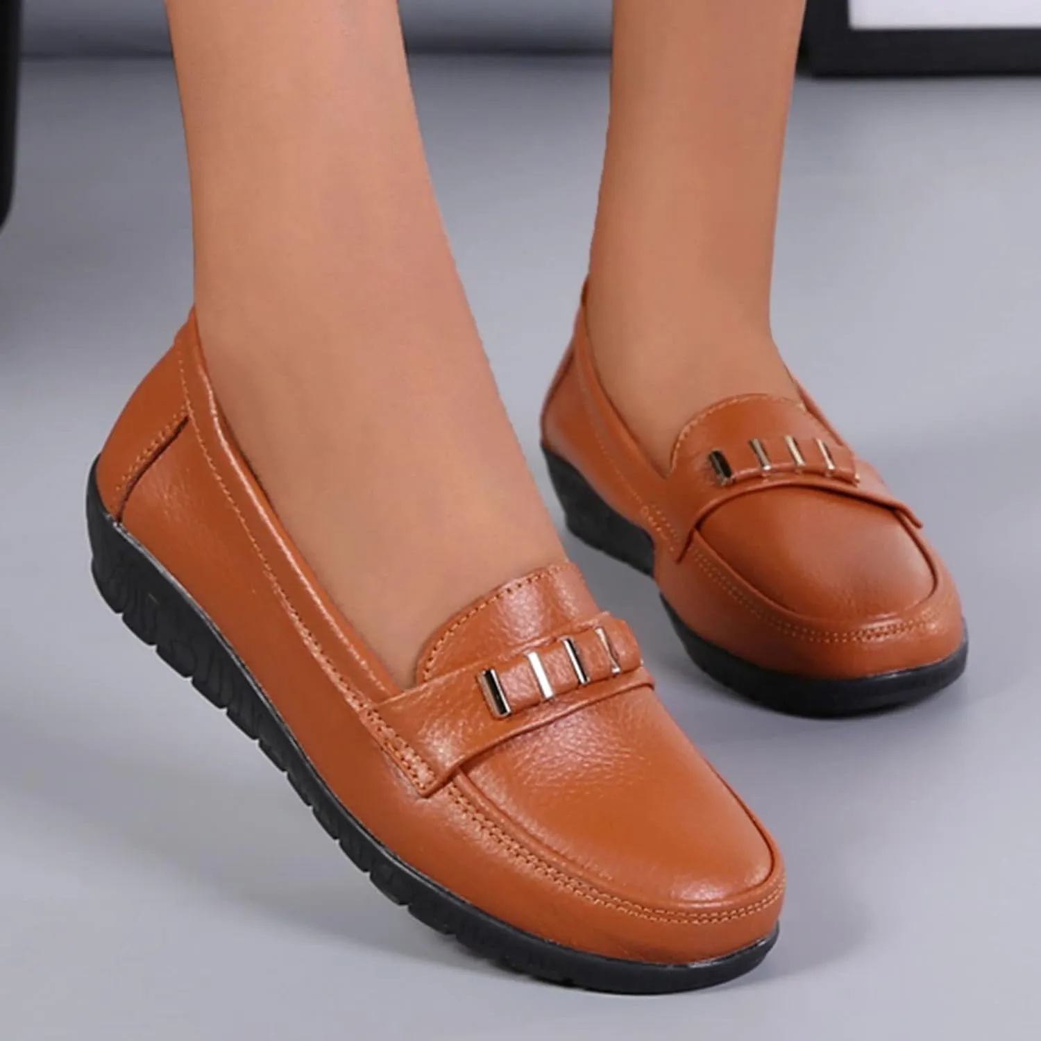 AMDBEL Flats Shoes Women Dressy Comfortable Women's Leather Casual Penny Loafers Slip-On Walking Driving Boat Flat Shoes
