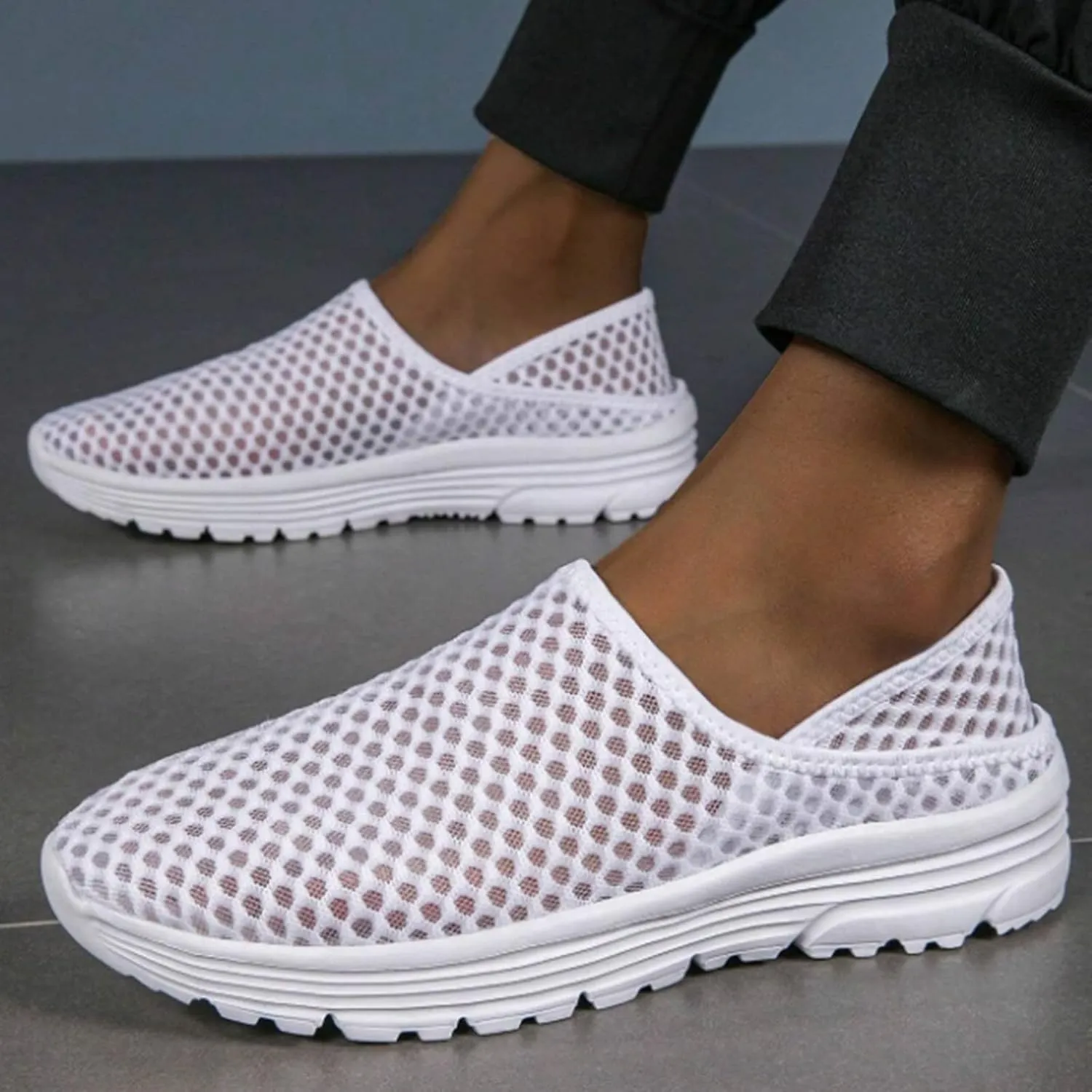 Casual Shoes for Men Men's and Women's Lazy Breathable Semi Casual Sports Shoes
