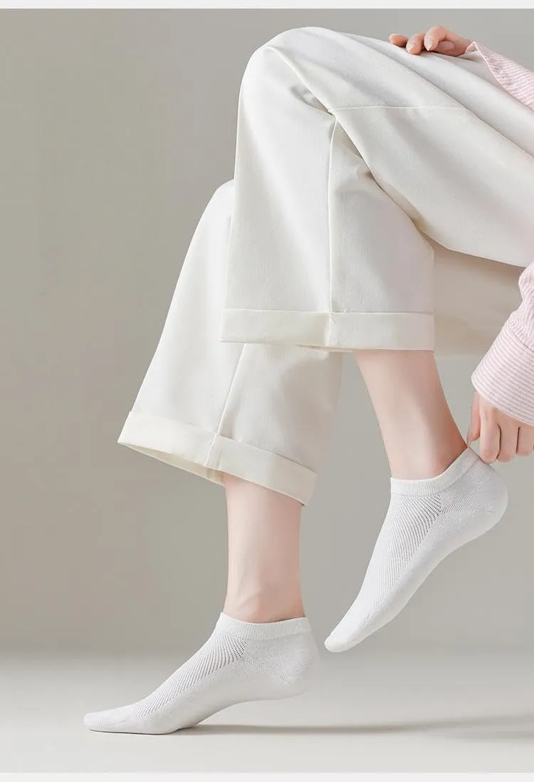 Cotton No Show Socks for Unisex - 8 Pairs Low Cut Ankle Sock with Non Slip Grips, Breathable for Sneakers, Loafers