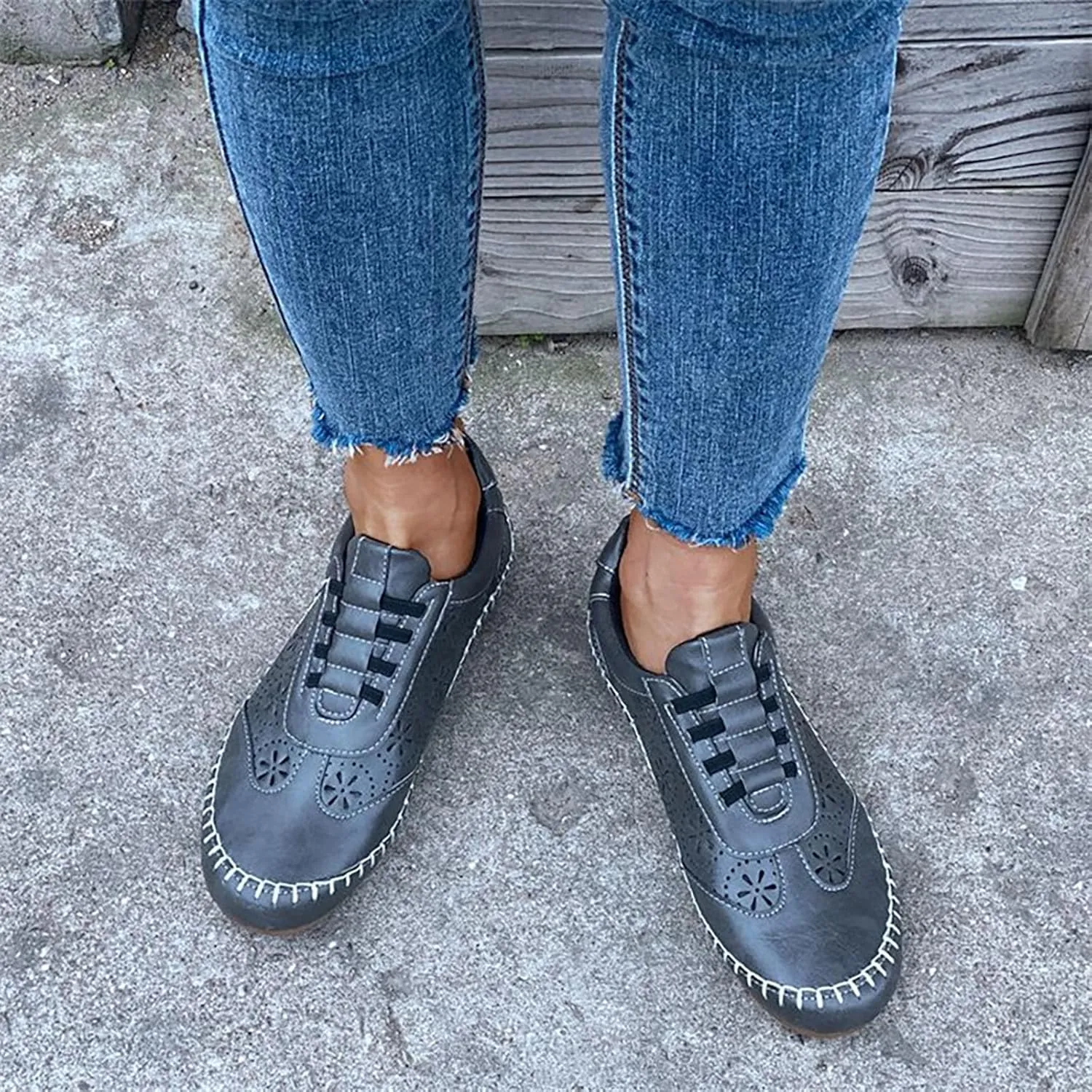 European and Foreign Trade New Women's Shoes Retro Art Hollow Slip Soft Sole Women's Single Advantage Sneaker - Women's