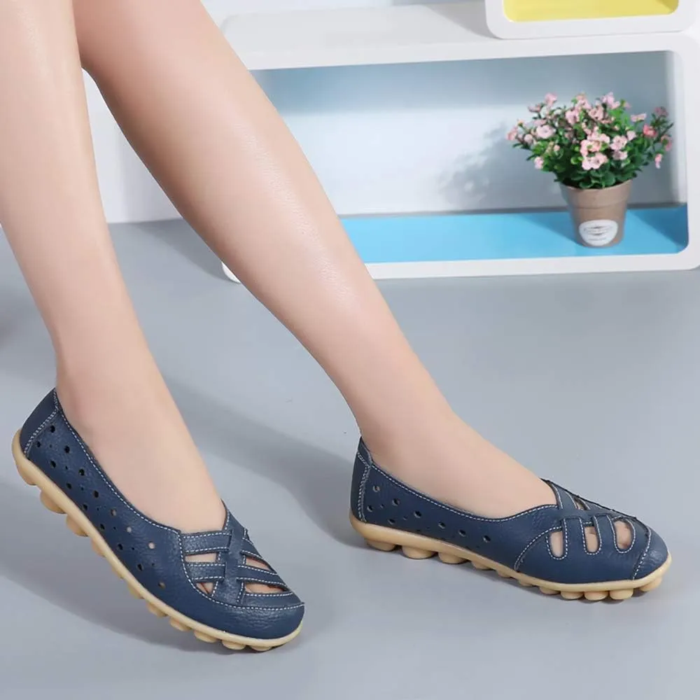 FolHaoth Women's Comfortable Leather Loafers Slip On Walking Flats Casual Round Toe Moccasins Wild Nurse Driving Breathable Fashion Soft Shoes