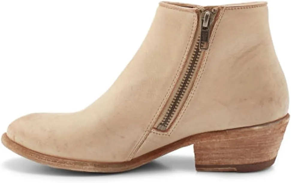 Frye Carson Piping Booties for Women Made from Soft Full-Grain Leather with Signature Western-Inspired Piping Detail and Supple Leather Lining – 4” Shaft Height