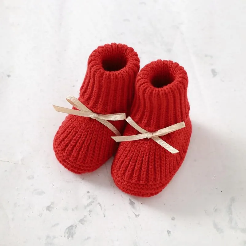 LAWKUL Baby Booties Newborn Babe First Walkers Non-Slip Stay On Boots Crib Shoes Sock Warm Knit Booties for Infant Boy Girl