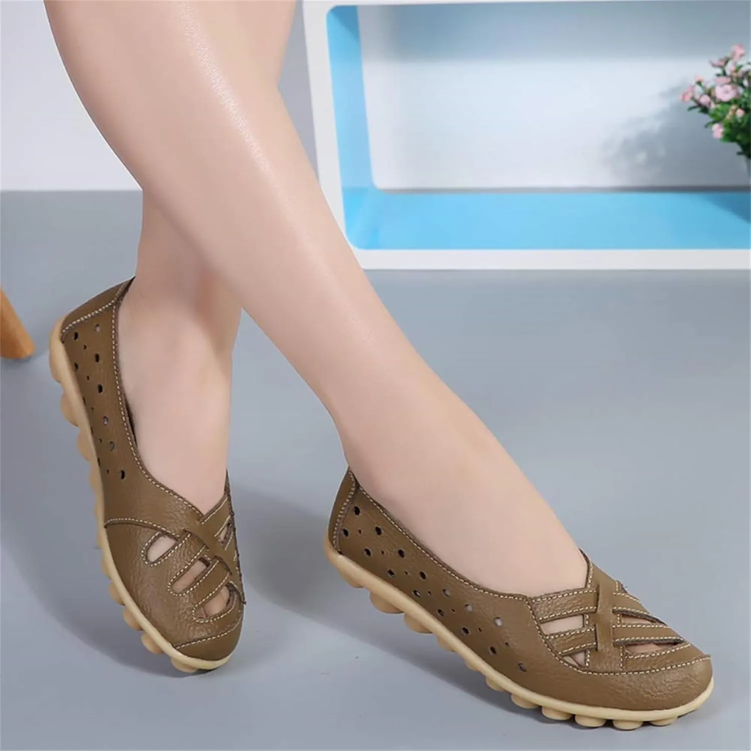 Loafer Casual Flats for Women Penny Comfort Slip On Shoes Wide Width Walking Orthopedic Loafers Comfortable Moccasins Breathable Lightweight Round Toe Nurse Loafer Driving Walking Flat Work Shoes
