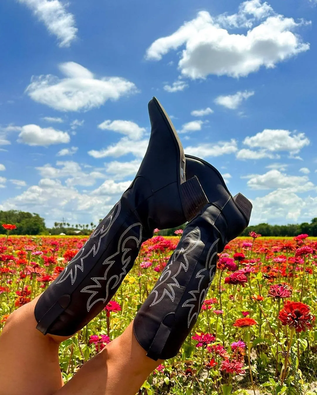 MeiLuSi Knee High Cowboy Boots Women's Cowgirl Boots for Women Embroidered Fashion Pull on Tall Western Boot