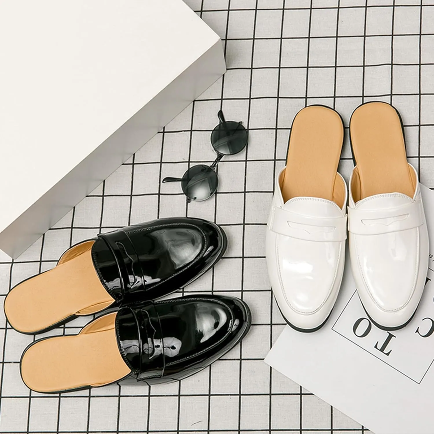 Men's Patent Leather Low Heel Mules Casual Slip-On Round Toe Backless Flat Penny Loafers Comfortable Non-Slip Half Mule Sandals Business Dress Smoking Slippers