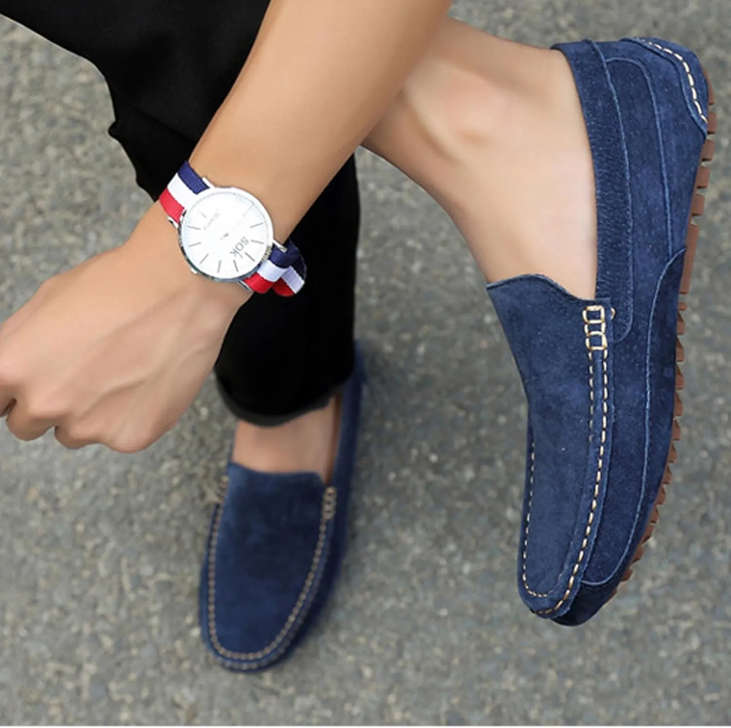 Men's Suede Driving Penny Loafers Retro Round Toe Solid Color Moccasin Shoes Comfortable Slip On Casual Dress Boat Shoes