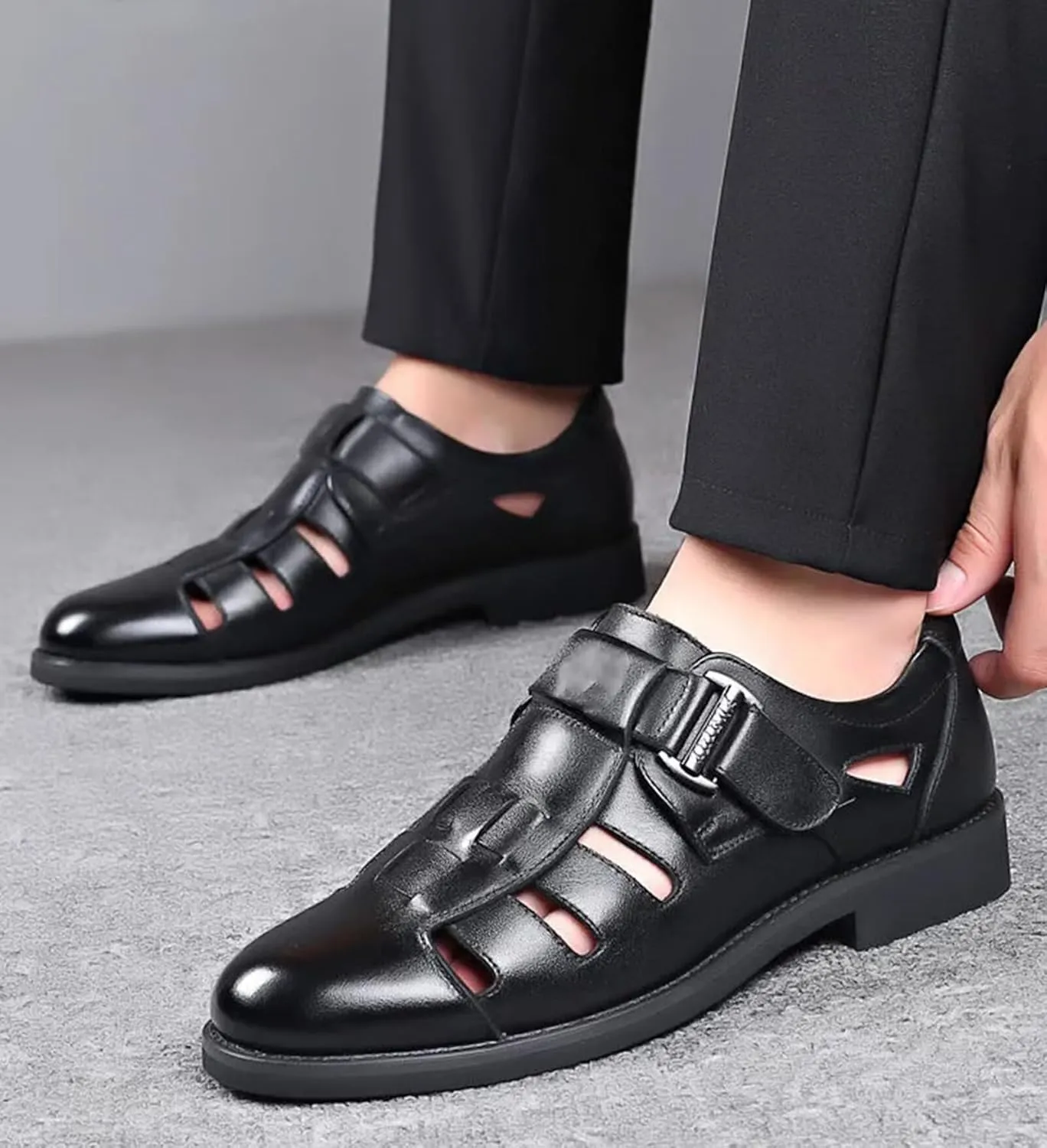 Men's Walking Sandals Outdoor Hiking Sandals Closed Toe Business Sandals Summer Beach Shoes