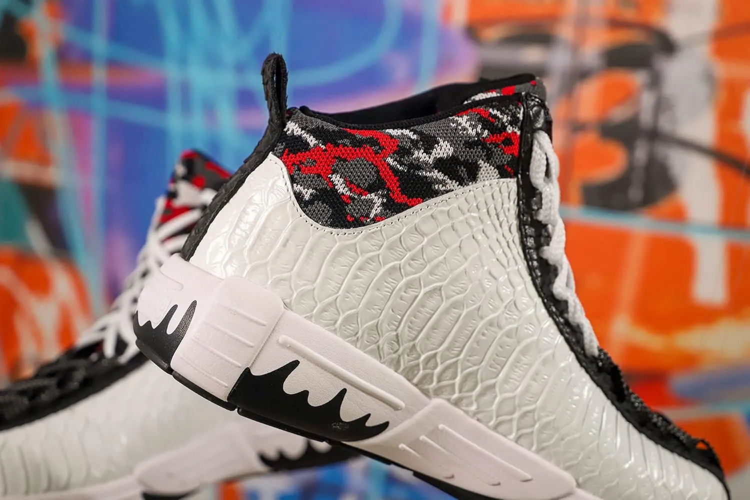 Men's Women's High Top Sneakers Unique Lace Up Lightweight Non Slip Outdoor Basketball Shoes