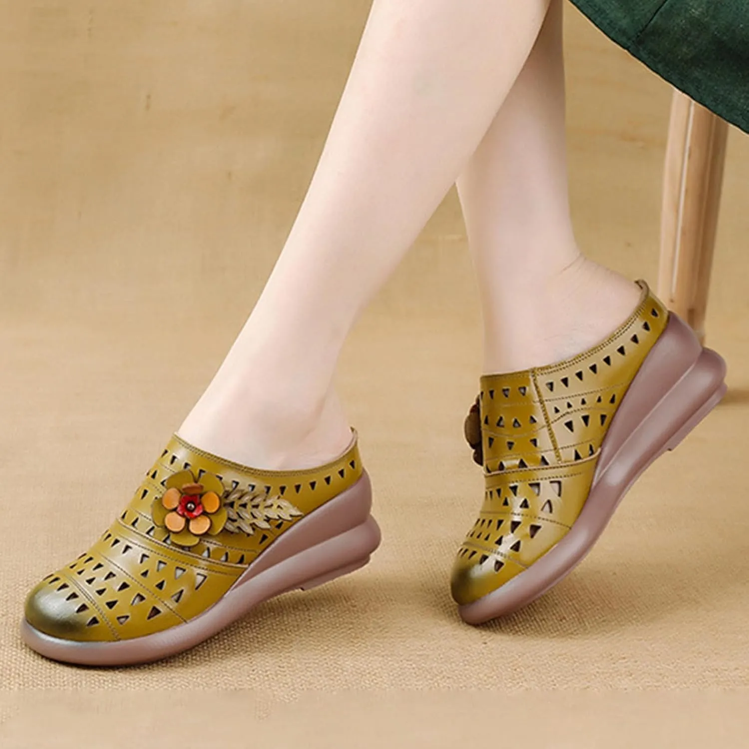 MOYOWEI Women's Summer Closed Toe Wedge Mules,Vintage Comfort Hollow Slip-on Clogs Softsole Flowers Slides Casual Dress Sandals
