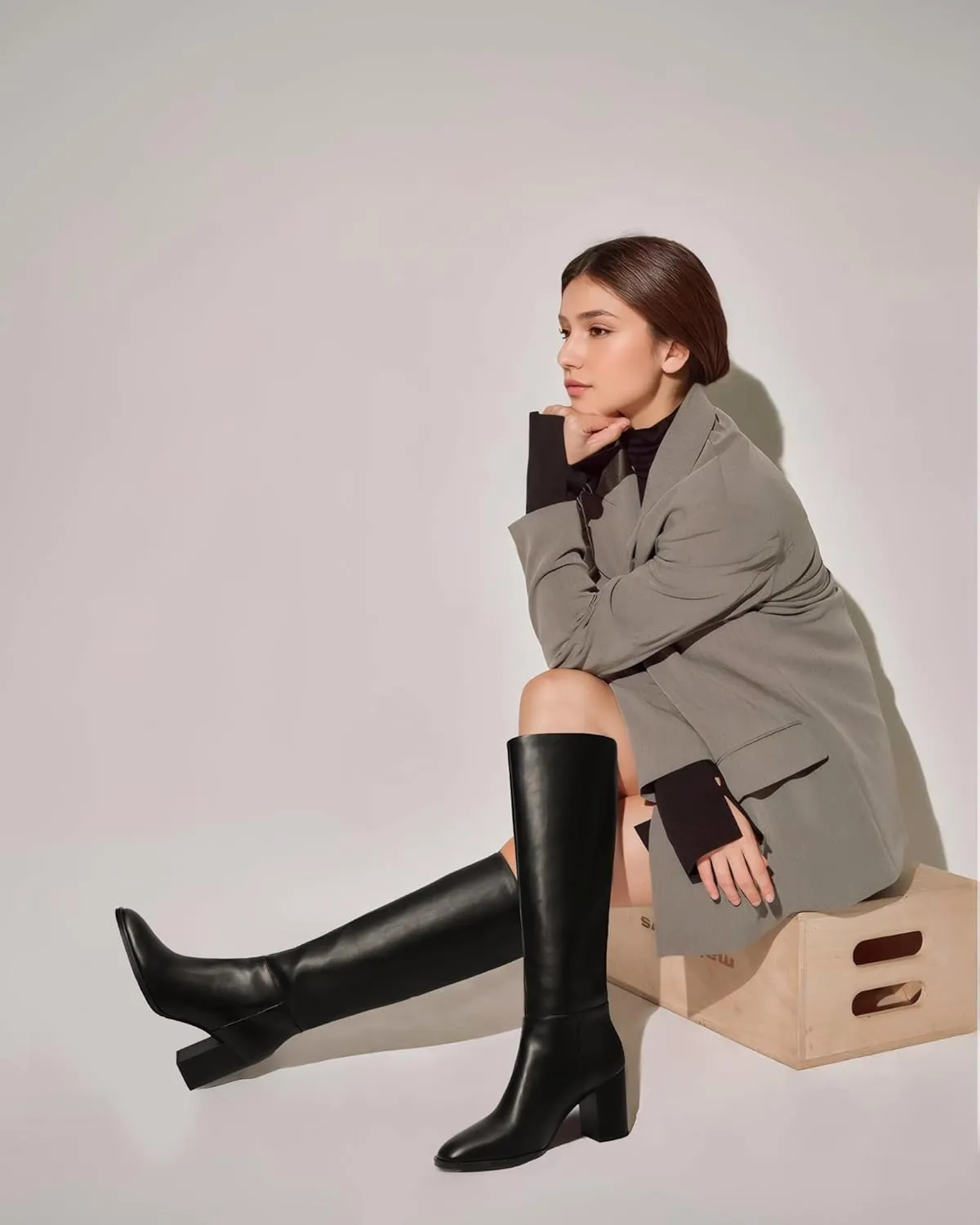 MUCCCUTE Boots for Women Knee High - Chunky Heel Round Toe Pull On Tall Boots Long Boot