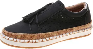 oiangi Women Sandals Platform Outdoor Mesh Hollow Closed Toe Beach Sandals Comfortable Casual Thick Bottom Tassel Buckle Sandals Loafers