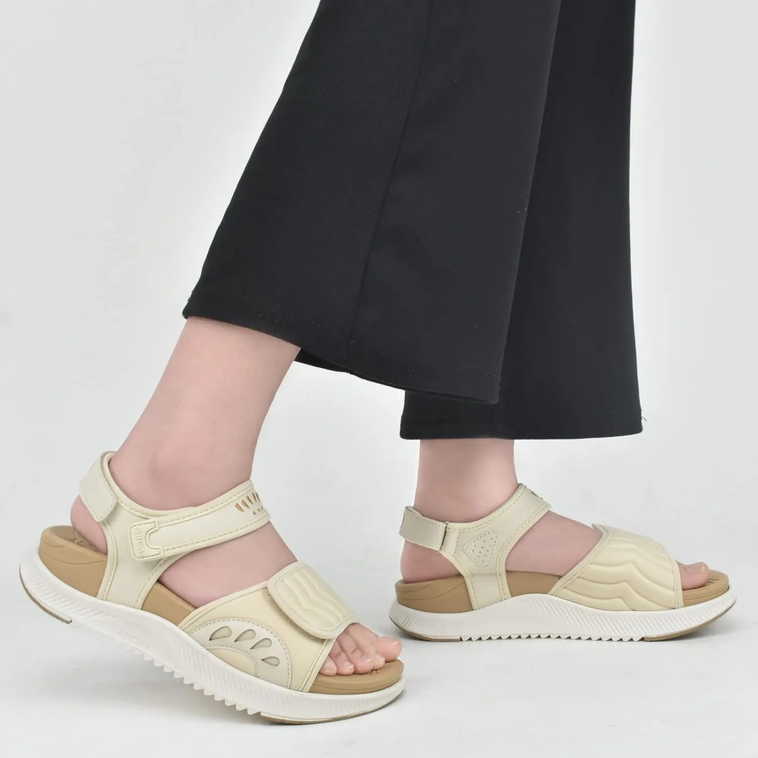 ONCAI Walking Sandals Women,Arch Support Hiking Sandals with Orthotic Outdoor Footbed for Plantar Fasciitis,Water Athletic Platform Sandalias Mujer with 3 Adjustable Strap (US Size 6-12)