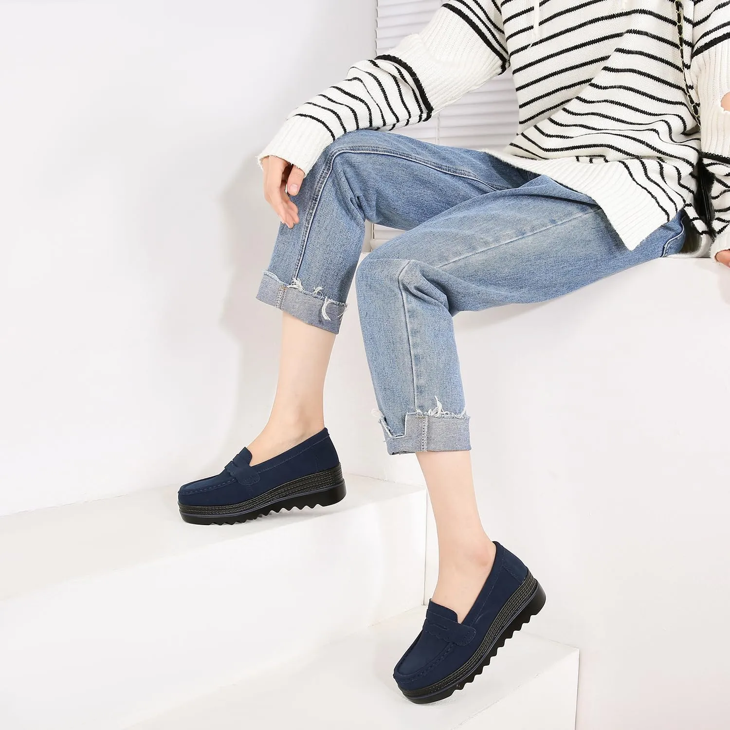 Ruitaoo Women's Slip On Platform Loafers Comfort Suede Wedge Shoes Low Top Moccasins for Casual and Daily