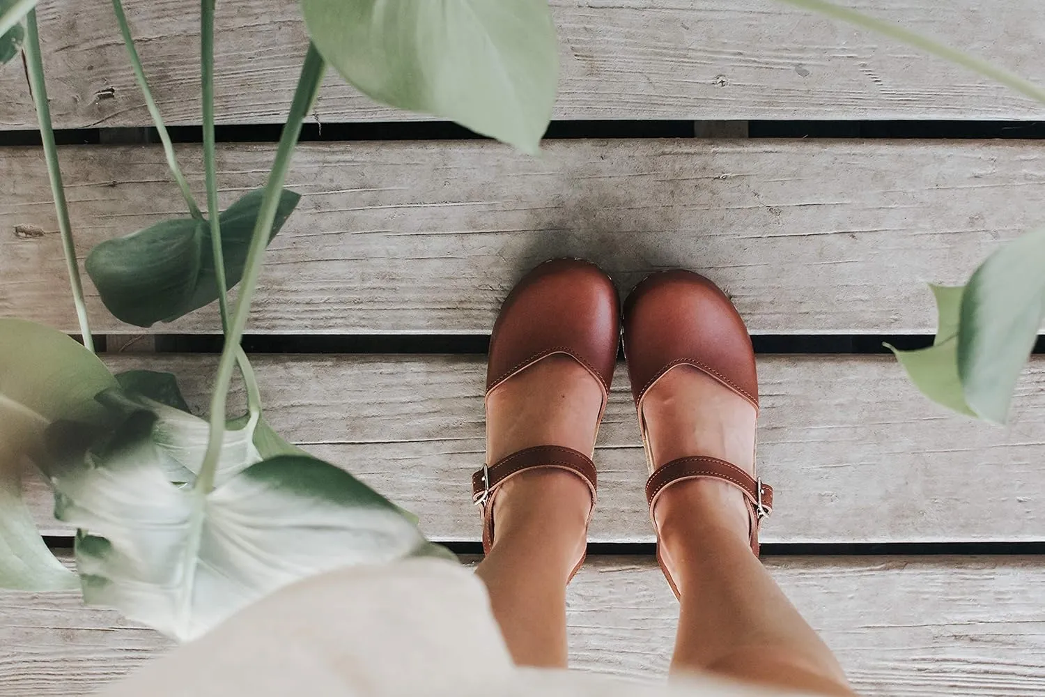 Sandgrens Handmade Swedish Wood Clogs for Women, Low Heel Sandals | Saragasso