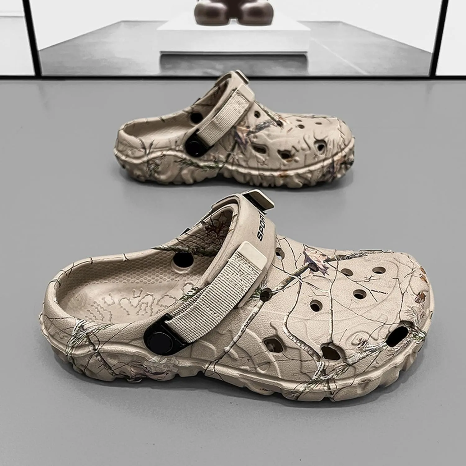 SECHRITE Men's Clogs Athletic Sports Outdoor Sandals Water Beach Shoes Slippers Sandals Lightweight Comfortable Breathable with Adjustable Back Strap - River Edge
