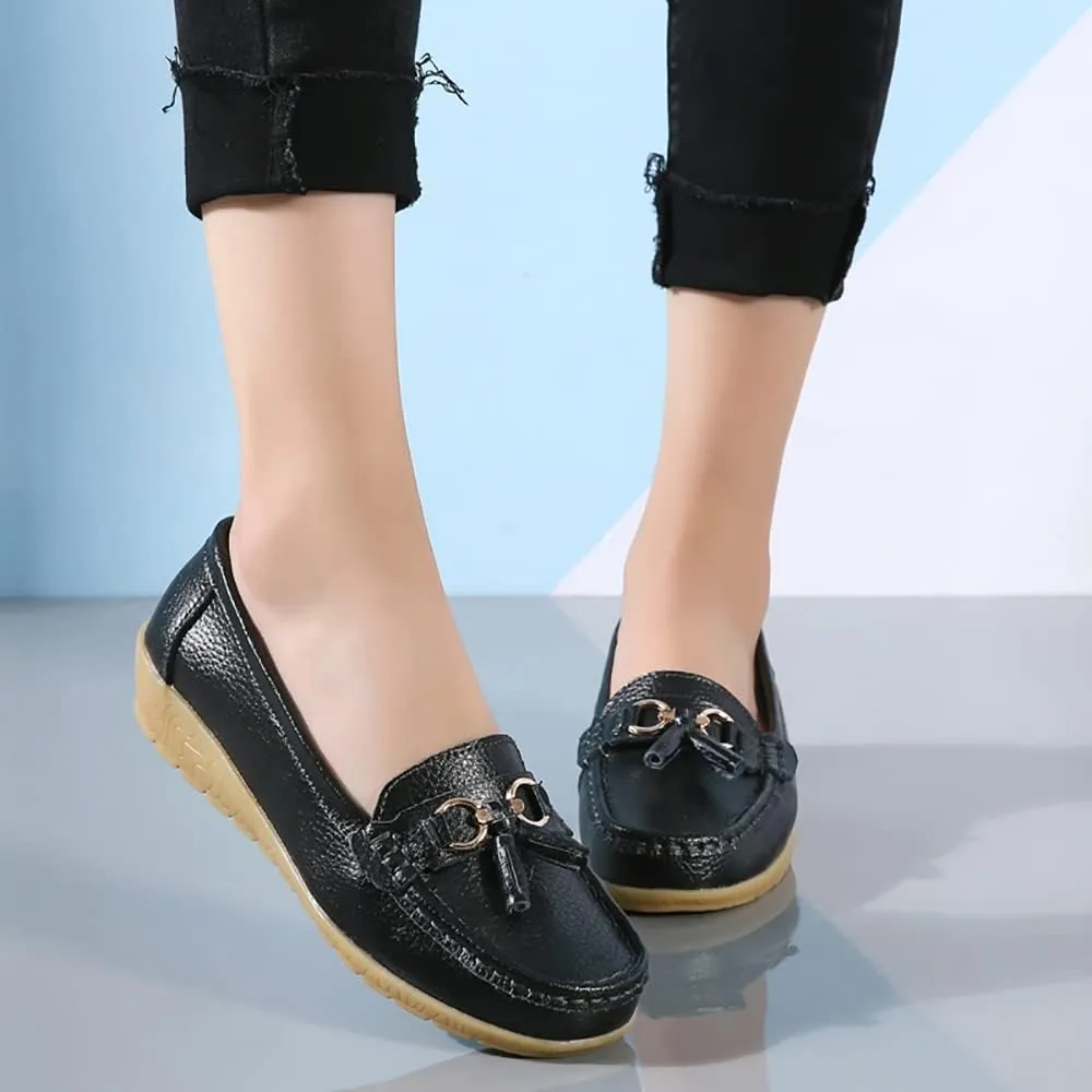 WERWAES Casual Women’s Loafers Flat Metal Buckle Comfortable Lightweight Penny Loafers for Womens Leather Slip-on Outdoor Driving Moccasion Boat Shoes