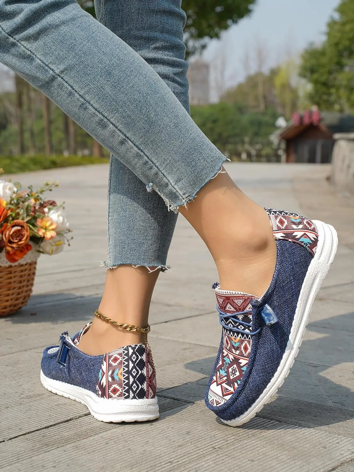 Women's Aztec Print Slip-On Loafers - Elastic Lace Comfort Shoes, Lightweight Foam Sole, Orthotic Support for Daily Wear, Trendy Casual Sneakers (US 6-11)