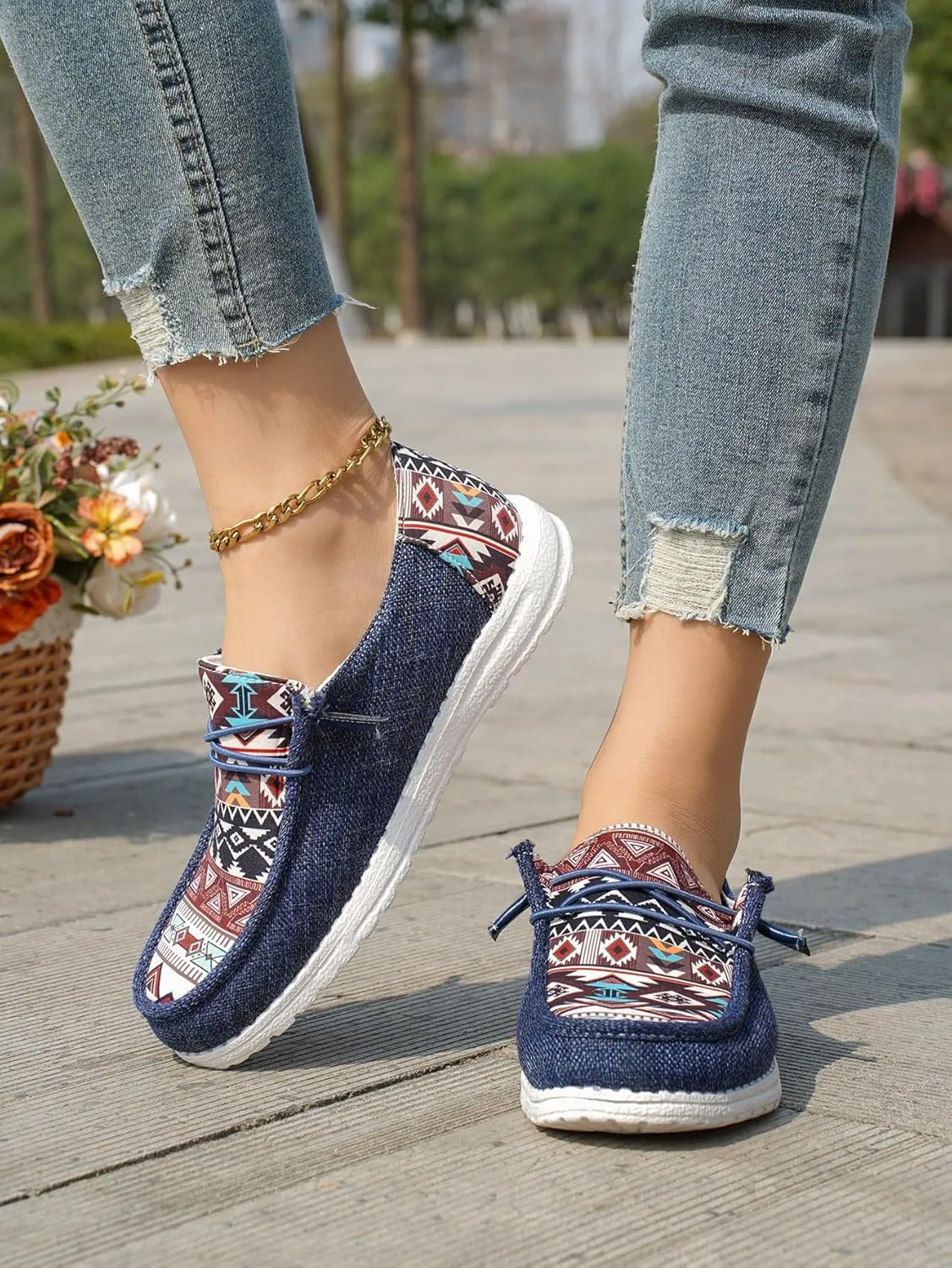 Women's Aztec Print Slip-On Loafers - Elastic Lace Comfort Shoes, Lightweight Foam Sole, Orthotic Support for Daily Wear, Trendy Casual Sneakers (US 6-11)