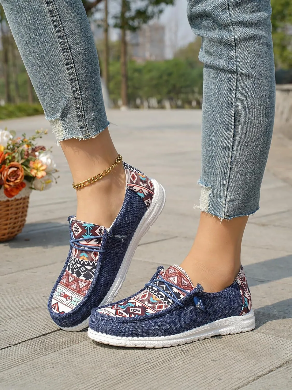 Women's Aztec Print Slip-On Loafers - Elastic Lace Comfort Shoes, Lightweight Foam Sole, Orthotic Support for Daily Wear, Trendy Casual Sneakers (US 6-11)