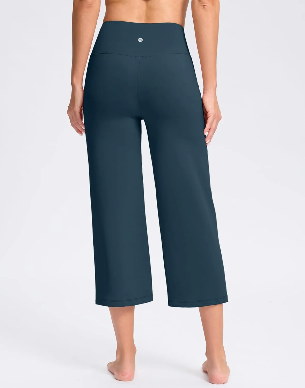 Women's Capri Pants with Pockets High Waist Yoga Pants Wide Leg Workout Crop Summer Pants for Casual, Travel, Exercise