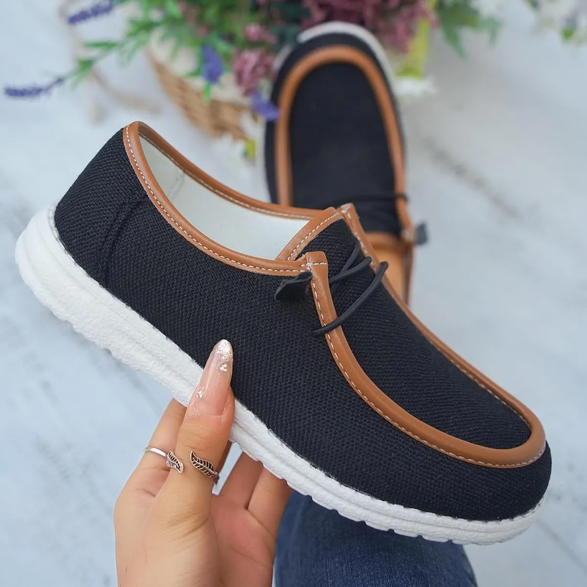 Womens Lace-Up Canvas Lightweight Boat Shoes Casual Comfortable Slip on Knit Loafers Outdoor Walking Low Top Wide Deck Shoes