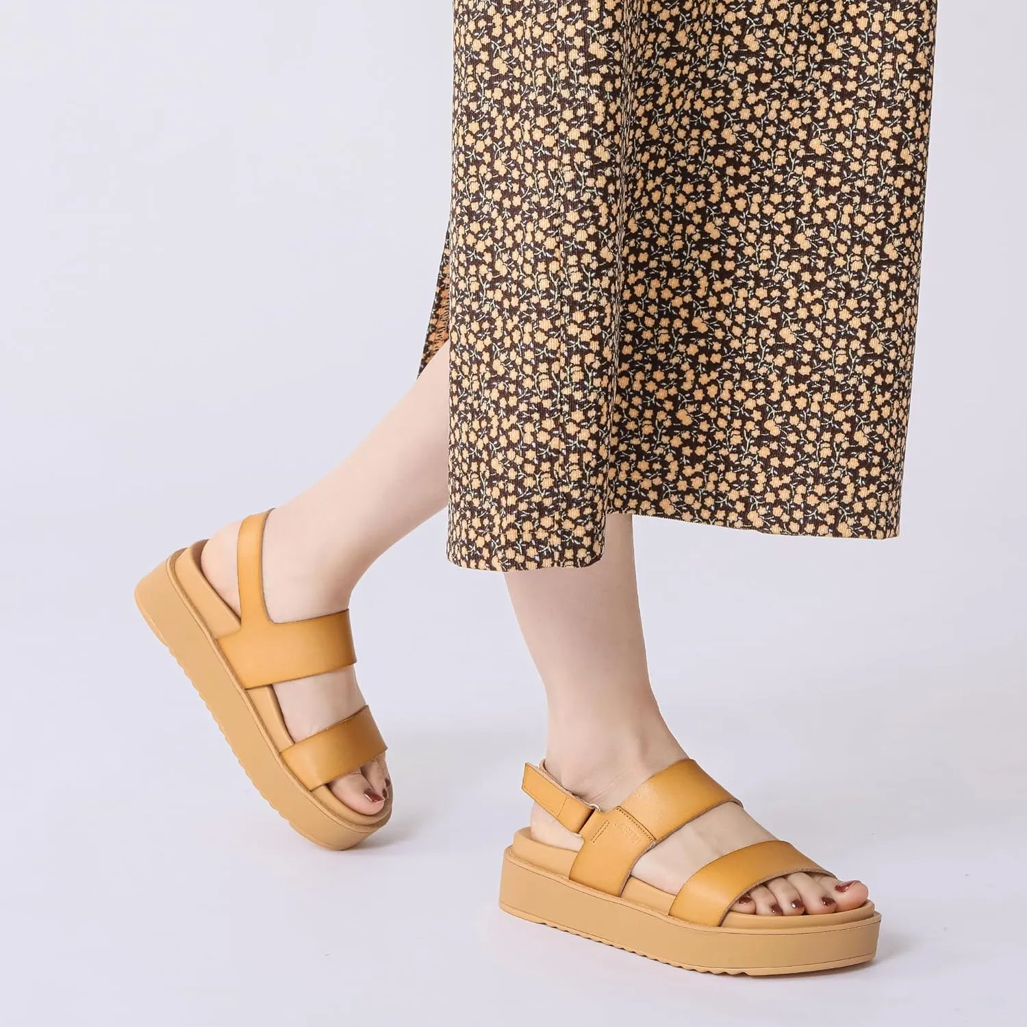Women's Platform Sandals Comfortable Arch Support Open Toe Wedge Sandal with Adjustable Strap for Summer