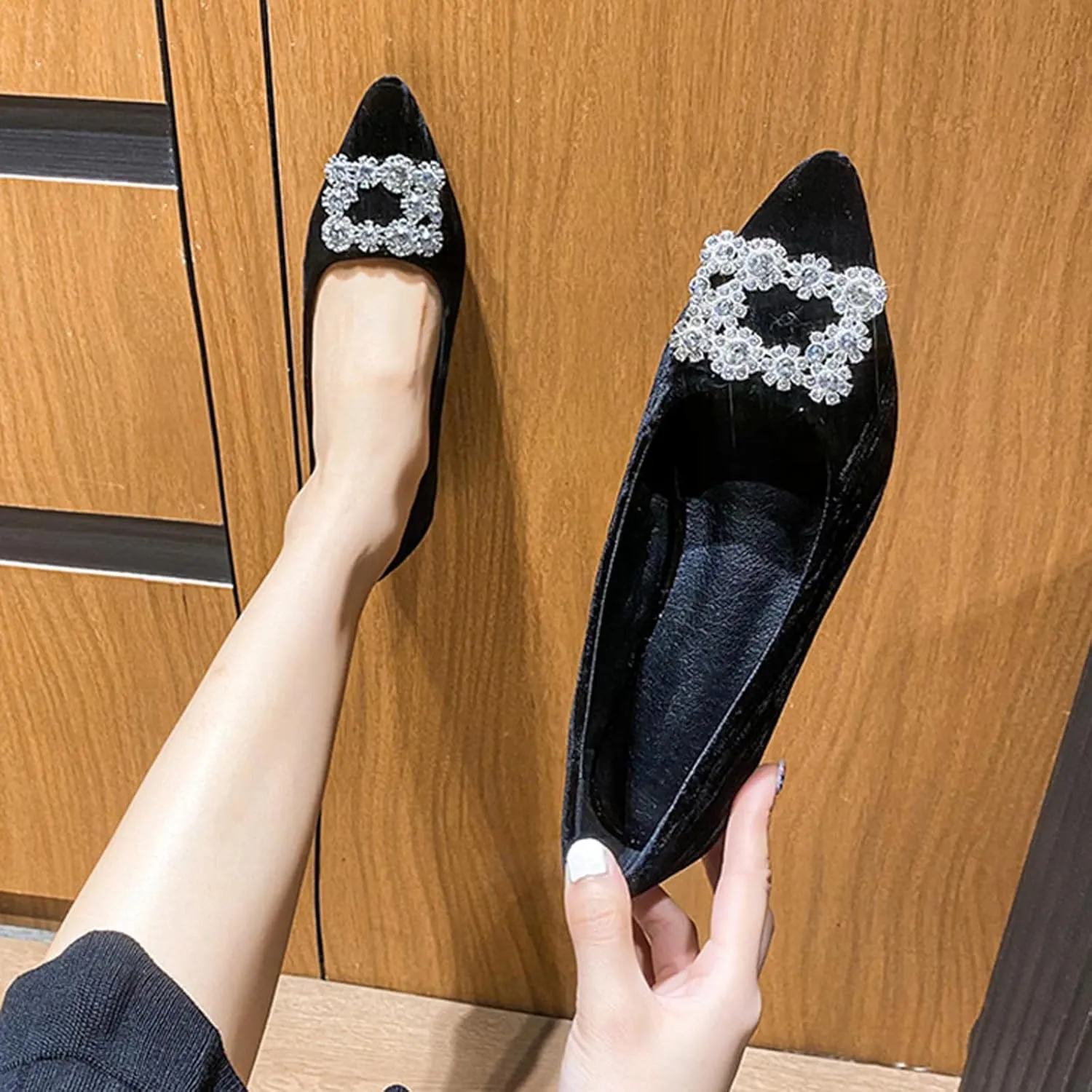 Women's Rhinestones Pointed Top Suede Flats Shoes,Comfort Slip on Flat Loafers Fashion Sparkly Wedding Party Ballerina Dress Shoes