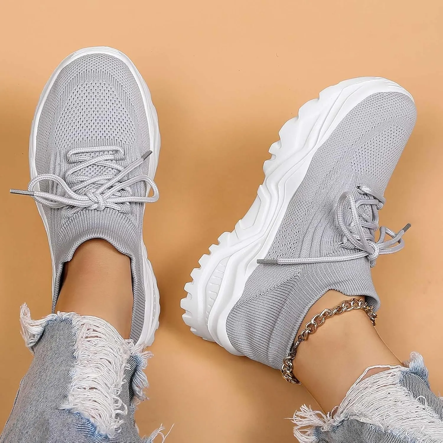 Women's Solid Color Fashion Four Season Lace Up Sneakers Solid Color Flying Woven Running Shoes Women's Water Shoes