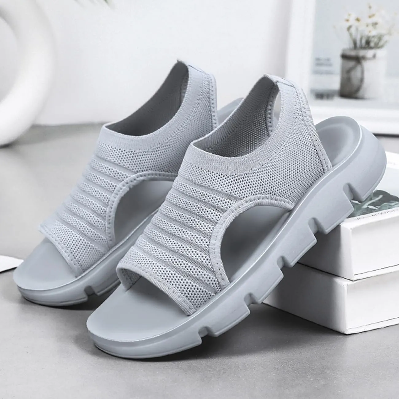 Women's Walking Sandals Comfortable Slip-On Mesh Beach Sandals Lightweight Open-Toe Summer Shoes