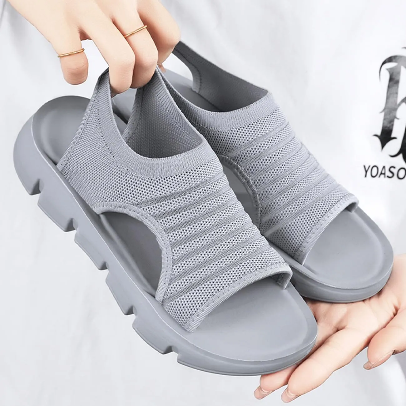 Women's Walking Sandals Comfortable Slip-On Mesh Beach Sandals Lightweight Open-Toe Summer Shoes