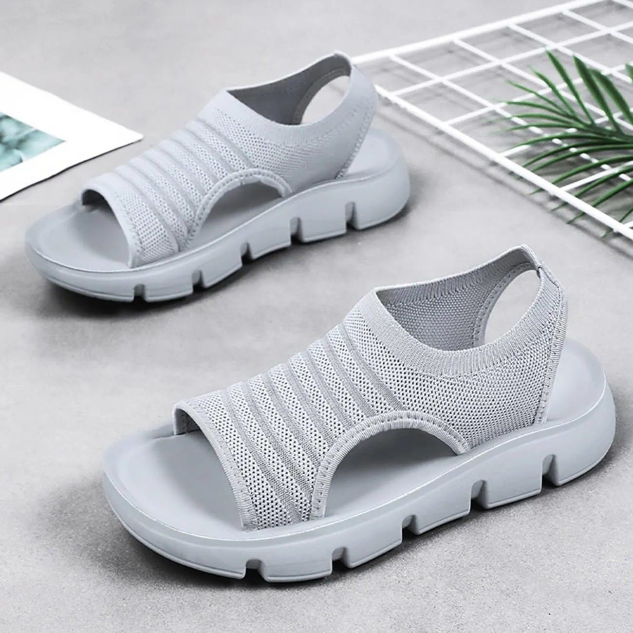 Women's Walking Sandals Comfortable Slip-On Mesh Beach Sandals Lightweight Open-Toe Summer Shoes